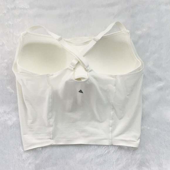 Like New Vitality Balance Athletica The Moxie Longline Bra in Cumulus - Picture 6 of 10
